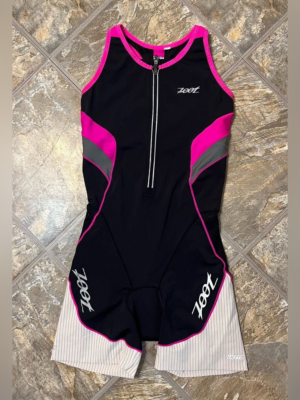 Zoot Triathlon Suit Womens Medium Black Pink One-Piece Sleeveless Biowrap Padded